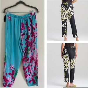 Natori Womens Pants Small Blue Pink Floral Preppy Tapered Silhouette Casual Chic